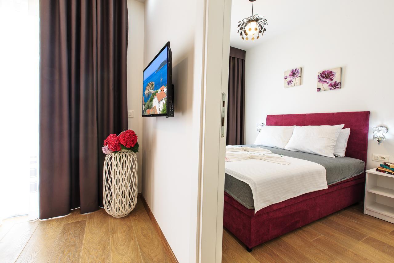 Apartments Royal Lux Sutomore Zewnętrze zdjęcie